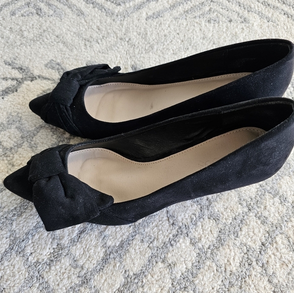 Monsoon (UK) Suede Low Heeled Pumps - Picture 2 of 5
